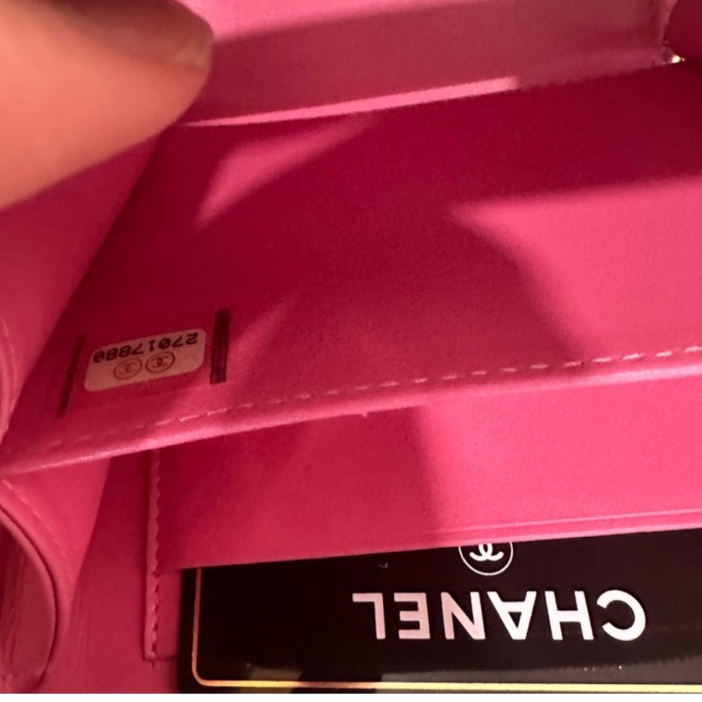 CHANEL Mini Filigree Vanity Bag in Pink, Blue, & Green 💗💙💚 - Picture 3 of 7